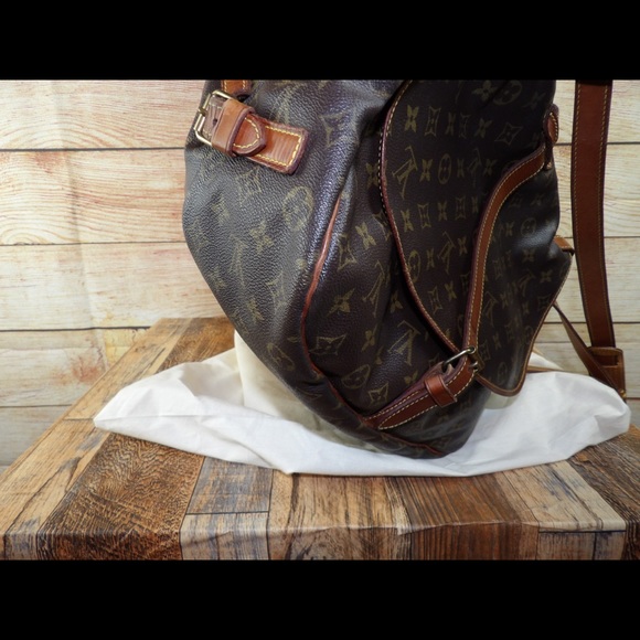 Louis Vuitton Saumur 35 iconic shoulder handbag - Picture 8 of 15